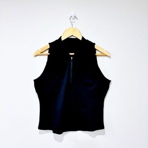 HALARA Black sports top